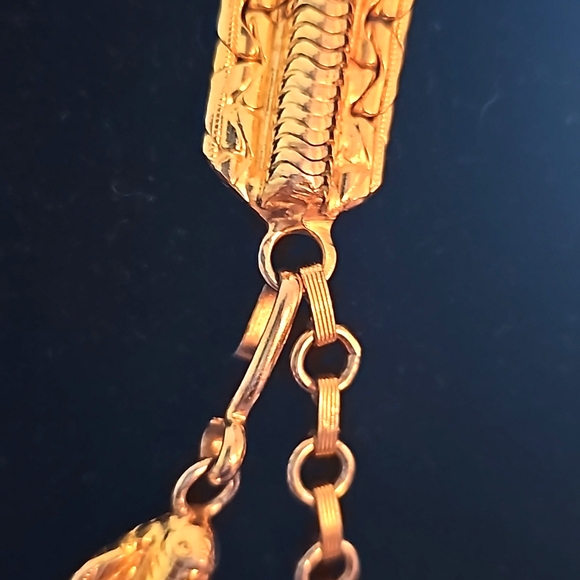 Vintage Authentic Christian Dior Gold Tone Belt - Picture 4 of 6